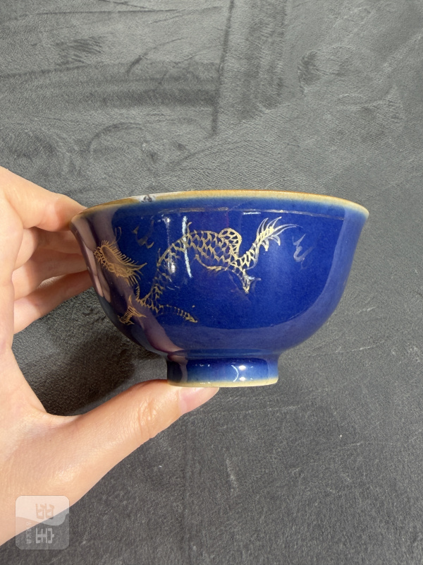 清乾隆霁蓝釉描金双龙赶珠纹茶园 - 图3